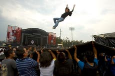 AP Fotos: 25 años del Vive Latino