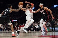 Bridges anota un triple en el último segundo y Knicks supran 114-113 a Trail Blazers