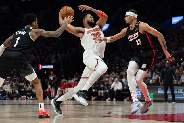 KNICKS TRAIL BLAZERS