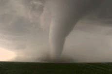 Qué causa los tornados y cómo interpretar los avisos y advertencias