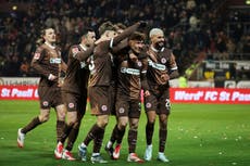 Error del portero le da inusual victoria al St. Pauli en casa sobre Hoffenheim