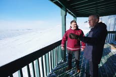 Nuevo primer ministro de Canadá anuncia compra de radar australiano durante visita al Círculo Ártico