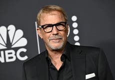 Kevin Costner visita Cuba