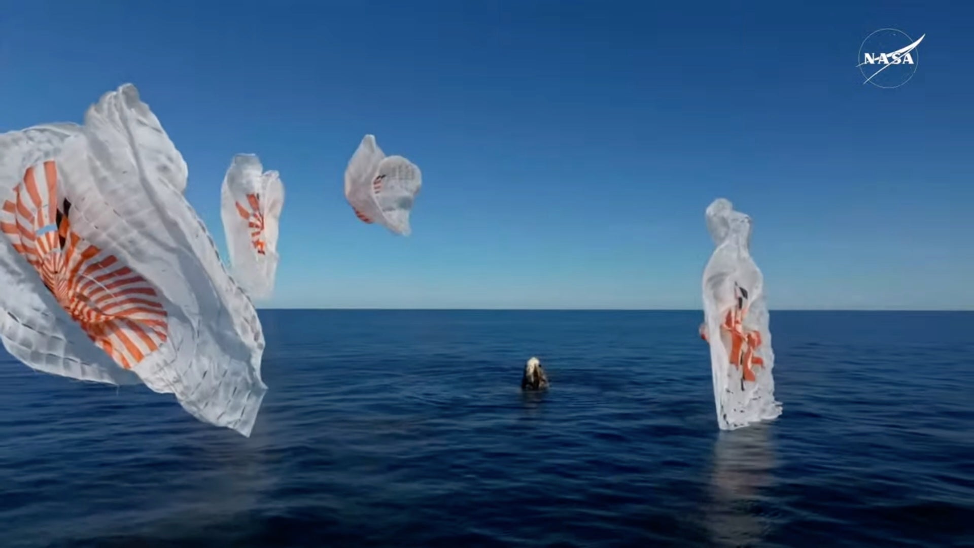<p>Los astronautas de la NASA Barry Wilmore y Sunita Williams regresan por fin a casa este martes. Su regreso se produce después de un viaje de ocho días a la Estación Espacial Internacional que se extendió por nueve meses</p>
