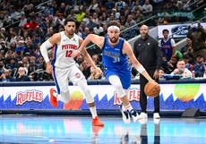 Dinwiddie y Washington guían a Mavericks a vencer 123-117 a los Pistons y rompen racha negativa