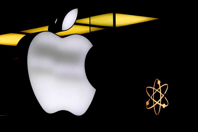 FRANCIA-APPLE
