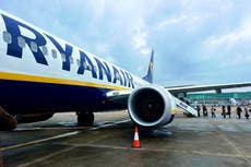Avión de Ryanair choca con una valla tras descuido del conductor del remolcador