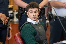 Fiscales buscarán pena capital para Luigi Mangione por muerte del CEO de UnitedHealthcare