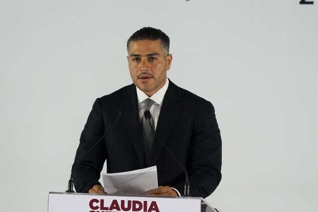 <p>“Con este traslado ya son 92 criminales de alto impacto enviados a Estados Unidos en esta administración que ya no podrán generar violencia en nuestro país”, agregó García Harfuch.</p>