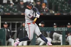 Miranda logra gran hit y Mellizos doblegan 8-3 a Medias Blancas, su 1ra victoria de la temporada