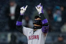 Gallen iguala su récord con 13 ponches, Gurriel pega jonrón y Diamondbacks ganan 4-3 a Yankees