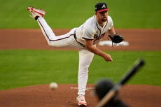 Bravos vencen 10-0 a Marlins para su primera victoria del año con joya de Spencer Schwellenbach