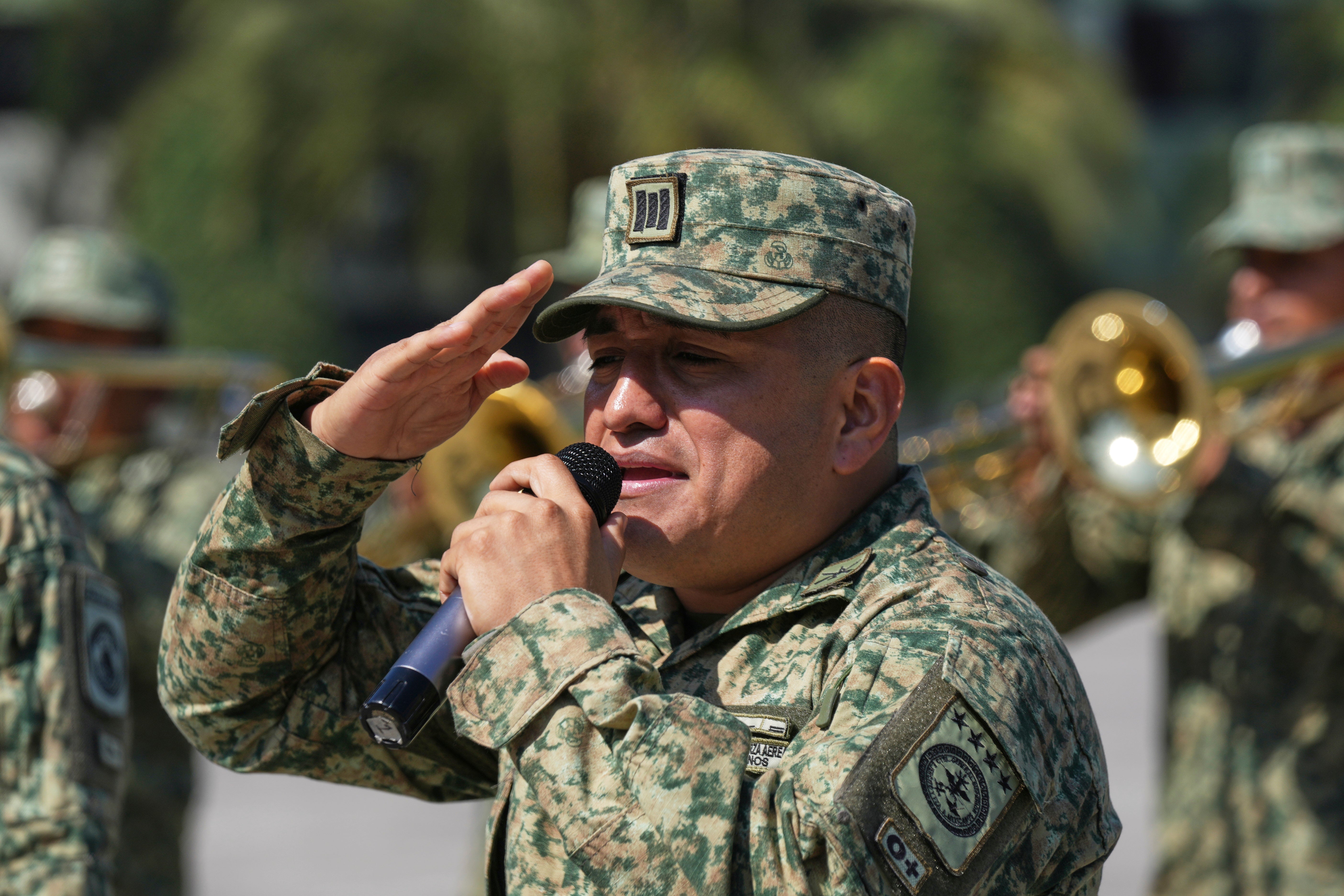 MÉXICO-CORRIDOS MILITARES