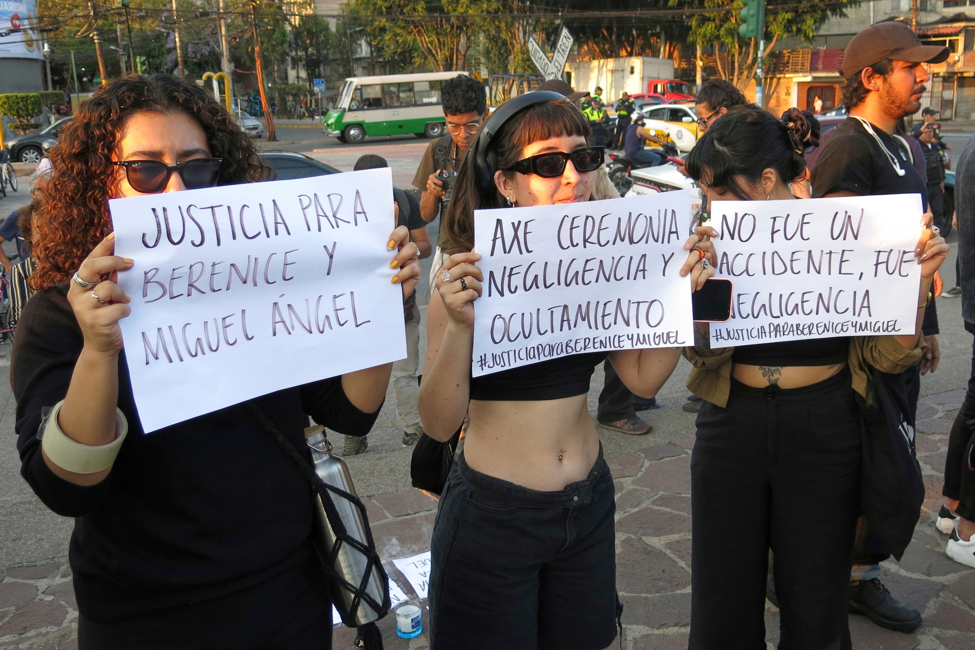 MEXICO AXE CEREMONIA ACCIDENTE