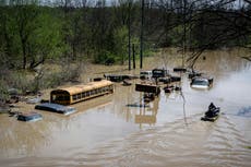 Servicio Meteorológico de EEUU deja de traducir contenidos para hablantes de otros idiomas.