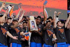 Florida gana su tercer título nacional y niega a Houston el primero con remontada 65-63