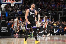 LaVine y DeRozan suman 80 puntos en la victoria de Kings 127-117 sobre Pistons