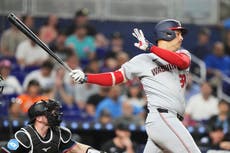 Lowe impulsa 3 carreras, Nacionales anotan 7 seguidas y vencen 7-4 a Marlins