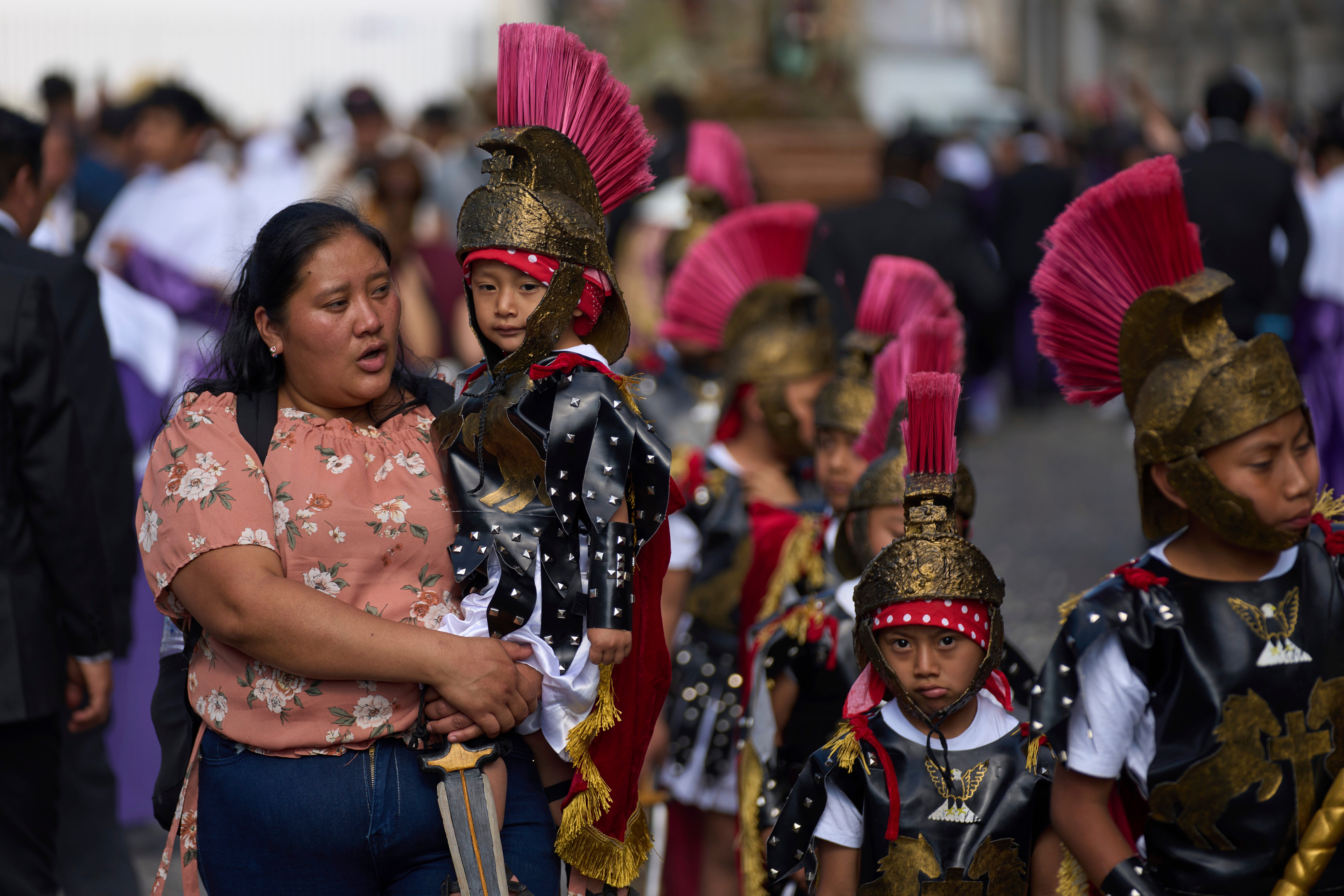 REP-GEN SEMANA SANTA EN EL MUNDO-FOTOS