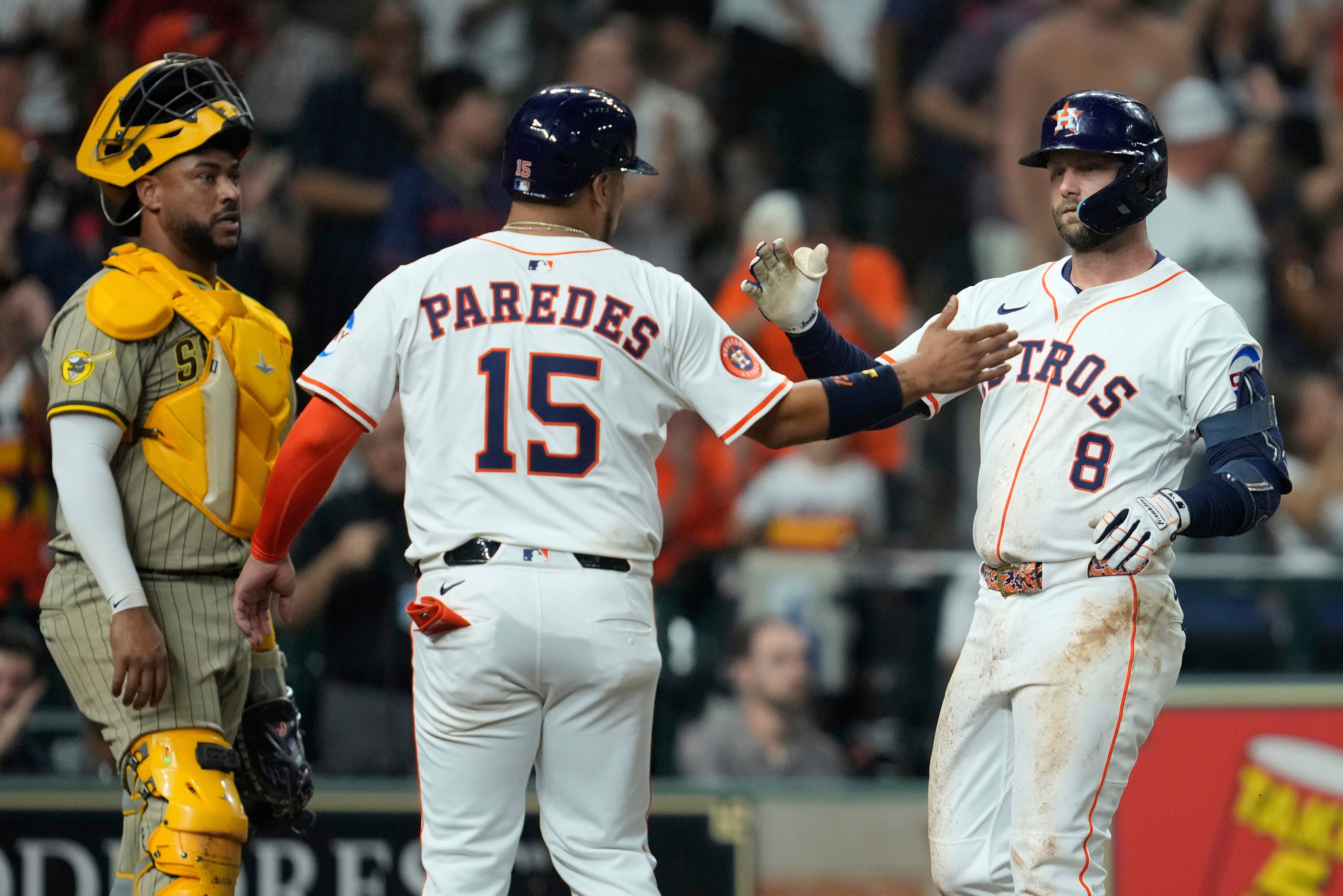 PADRES-ASTROS