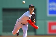 Walker Buehler brilla y Medias Rojas vencen 4-2 a Medias Blancas en Día de los Patriotas