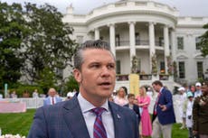 Hegseth filtró información de ataques aéreos de canal militar seguro, según NBC News