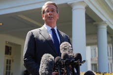 Secretario del Tesoro de EEUU dice que guerra comercial con China no es "sostenible"