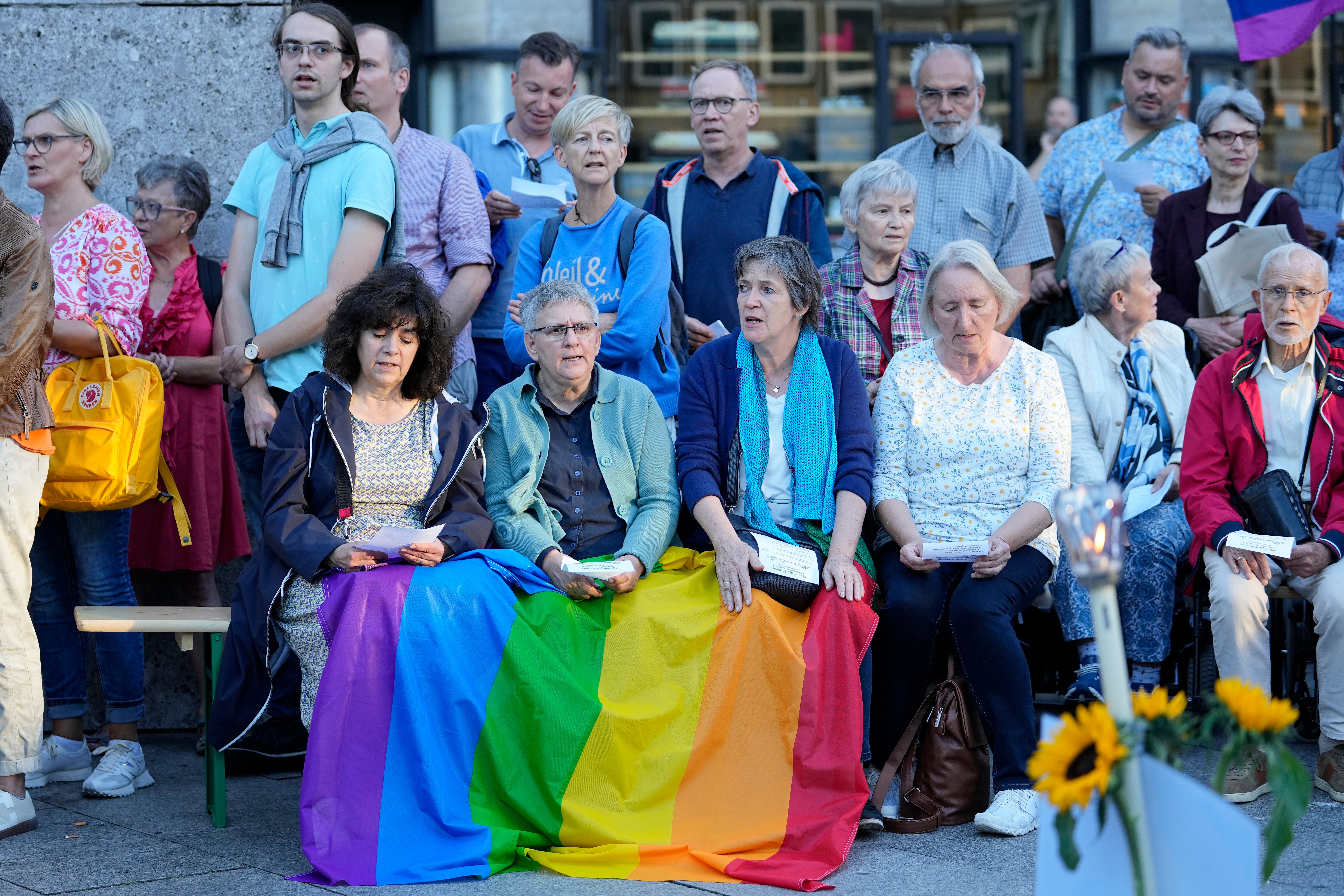 EUR-GEN VATICANO-PAPA FRANCISCO-LGBTQ