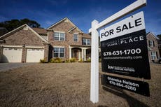 Disminuyen ventas de viviendas en EEUU ante aumentos de precios e hipotecas