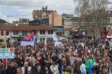Tribunal europeo insta a Serbia a "evitar el uso de armas sónicas" tras denuncias de manifestantes