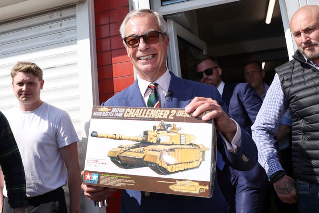 REINO UNIDO-FARAGE
