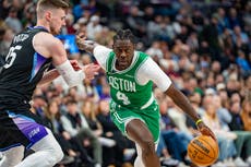 Jrue Holiday de los Celtics se lleva premio de deportividad de la NBA por segunda ocasión