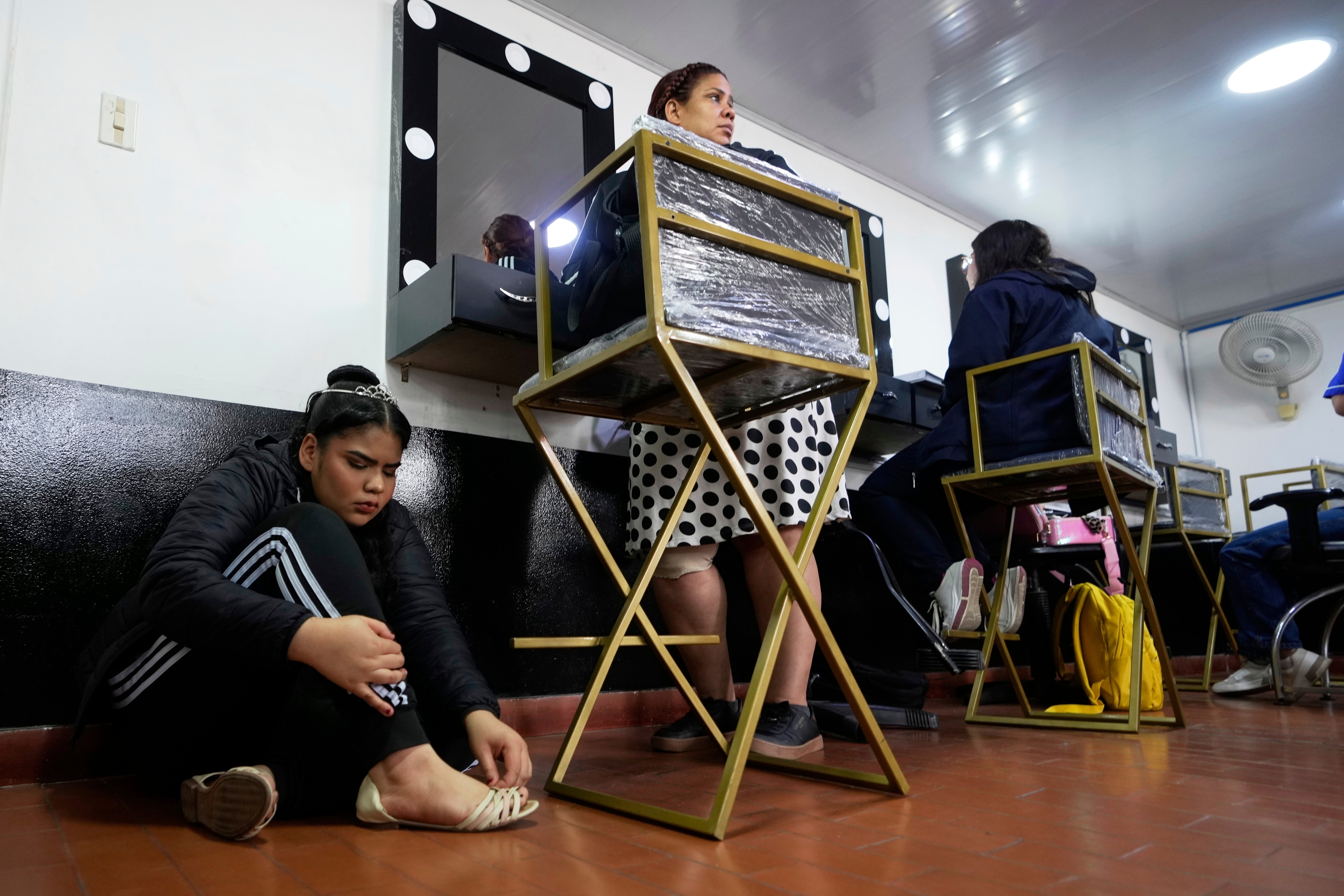COLOMBIA-QUINCEAÑERAS