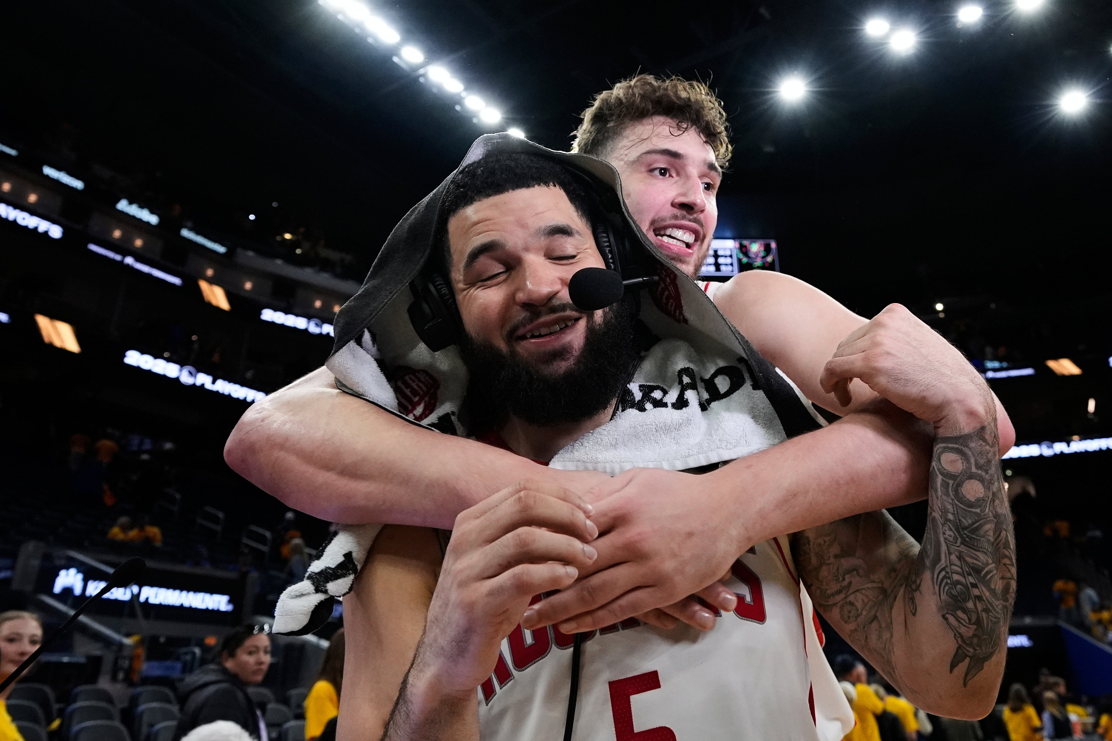 ROCKETS-WARRIORS