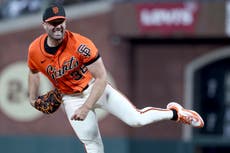 Joya de pitcheo de Robbie Ray guía a Gigantes hacia victoria 4-0 sobre Rockies