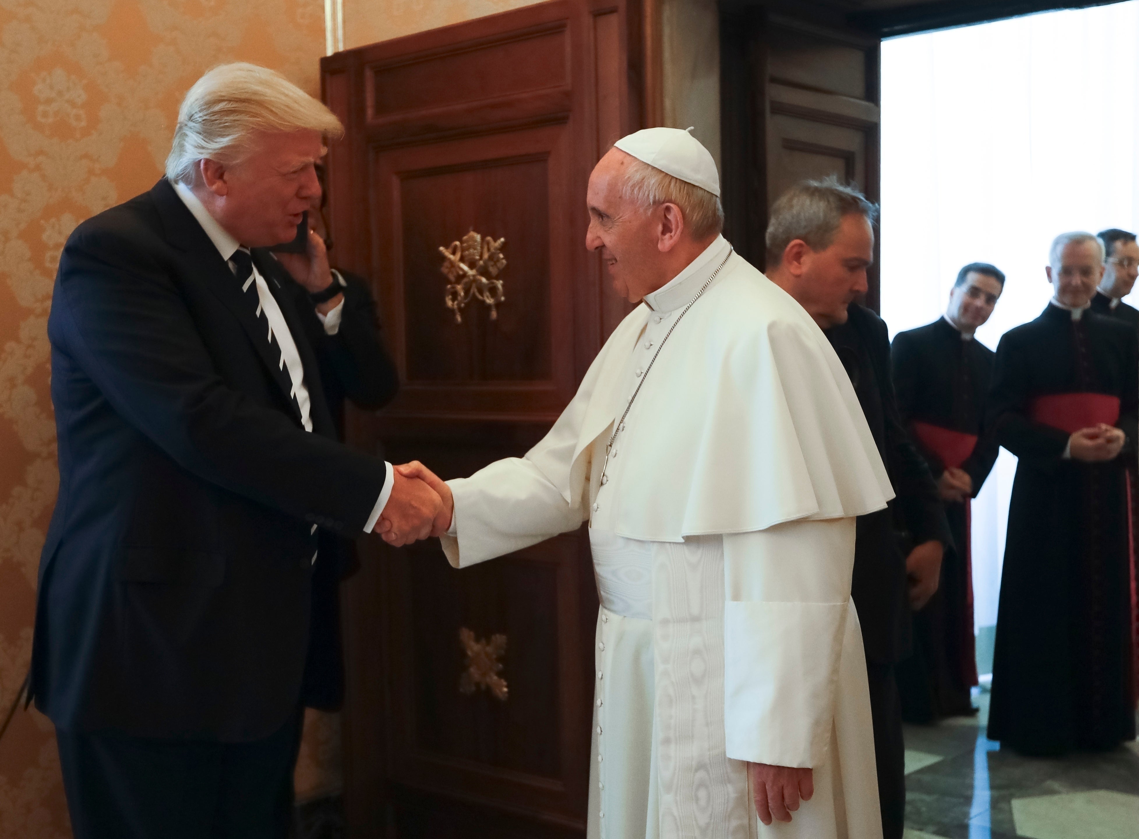 TRUMP-PAPA