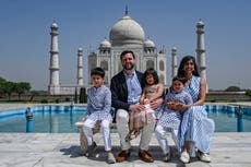 Viajes del vicepresidente Vance combinan diplomacia, acuerdos y tiempo en familia