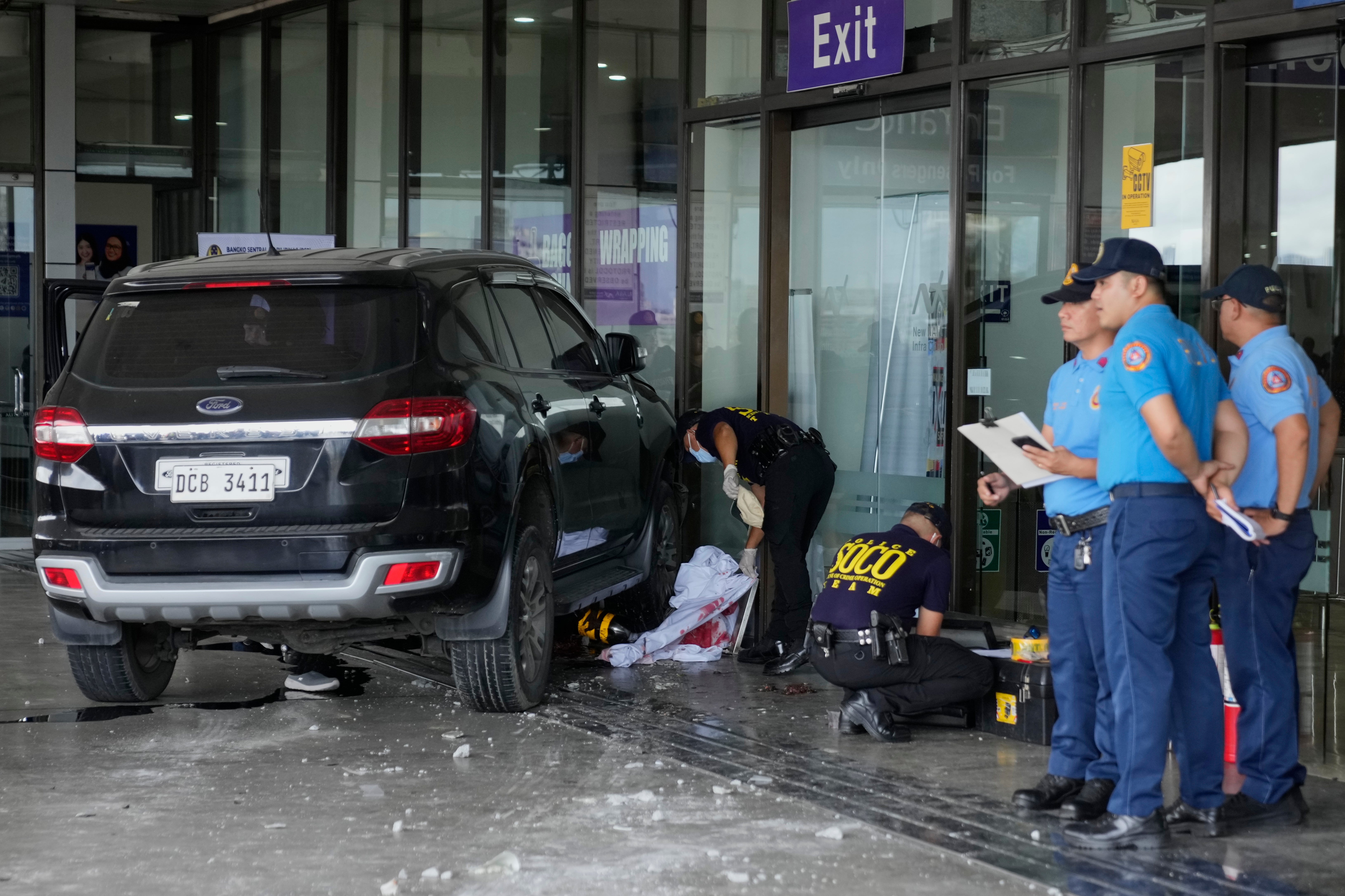 FILIPINAS-AEROPUERTO-ATROPELLO