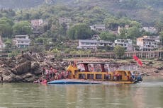 20 desaparecidos cuando dos botes vuelcan en río en suroeste de China