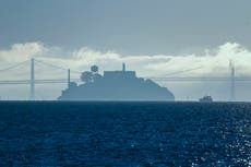 Trump afirma que reabrirá la prisión de Alcatraz