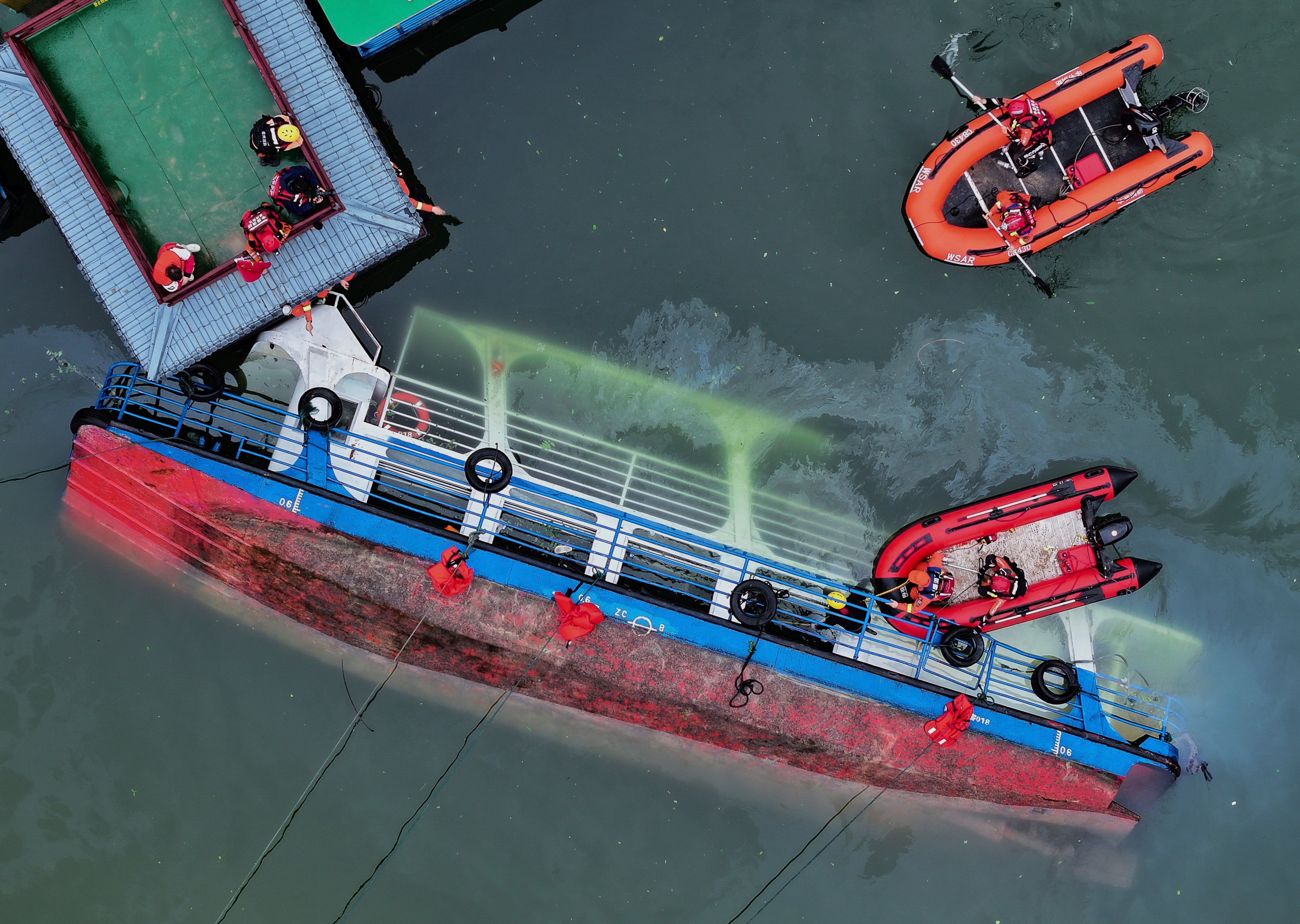 CHINA-ACCIDENTE DE BOTES