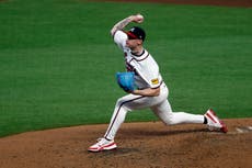 Smith-Shawver lleva juego sin hit hasta la octava y Braves 4-0 a Rojos