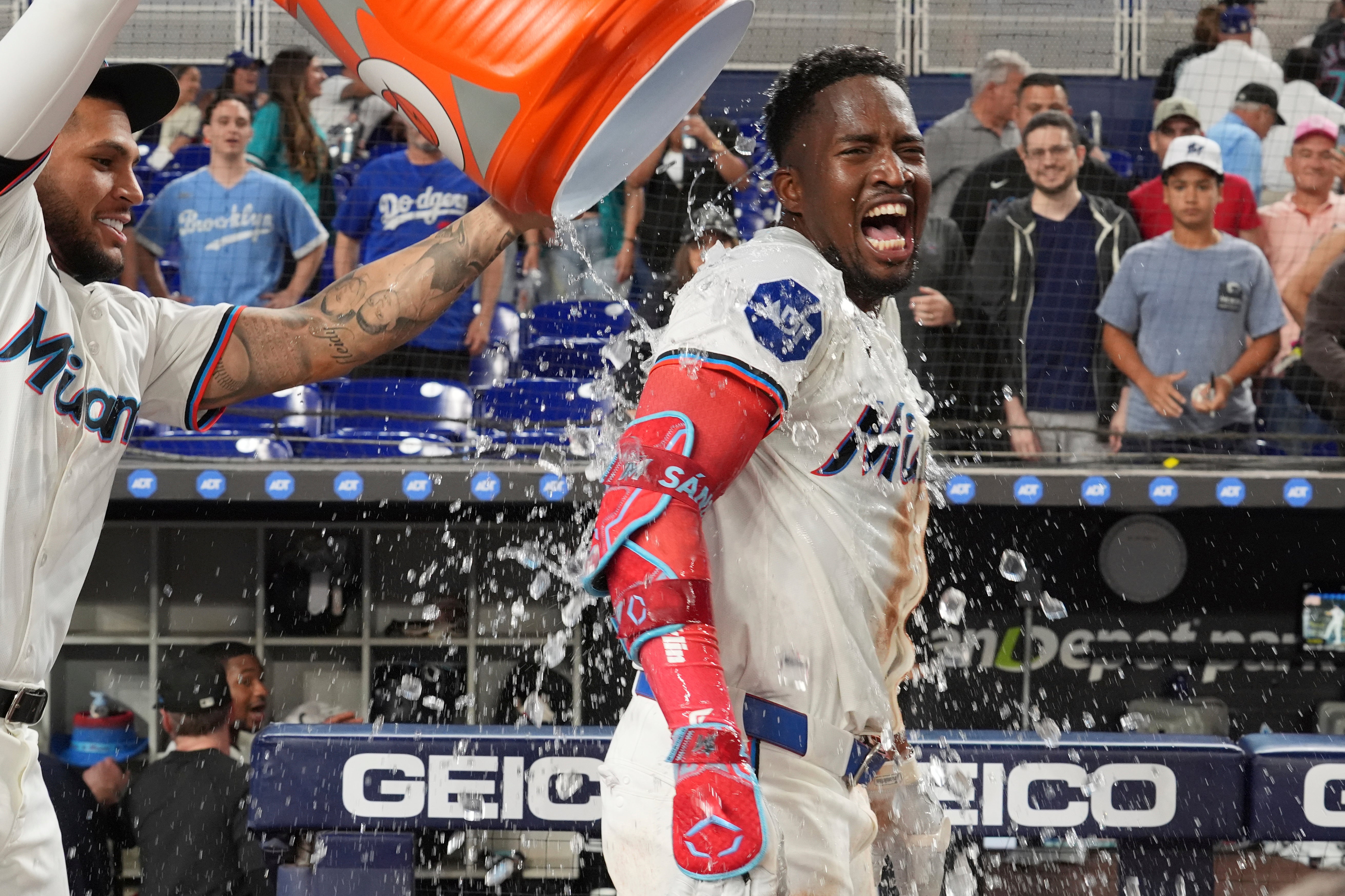 DODGERS MARLINS