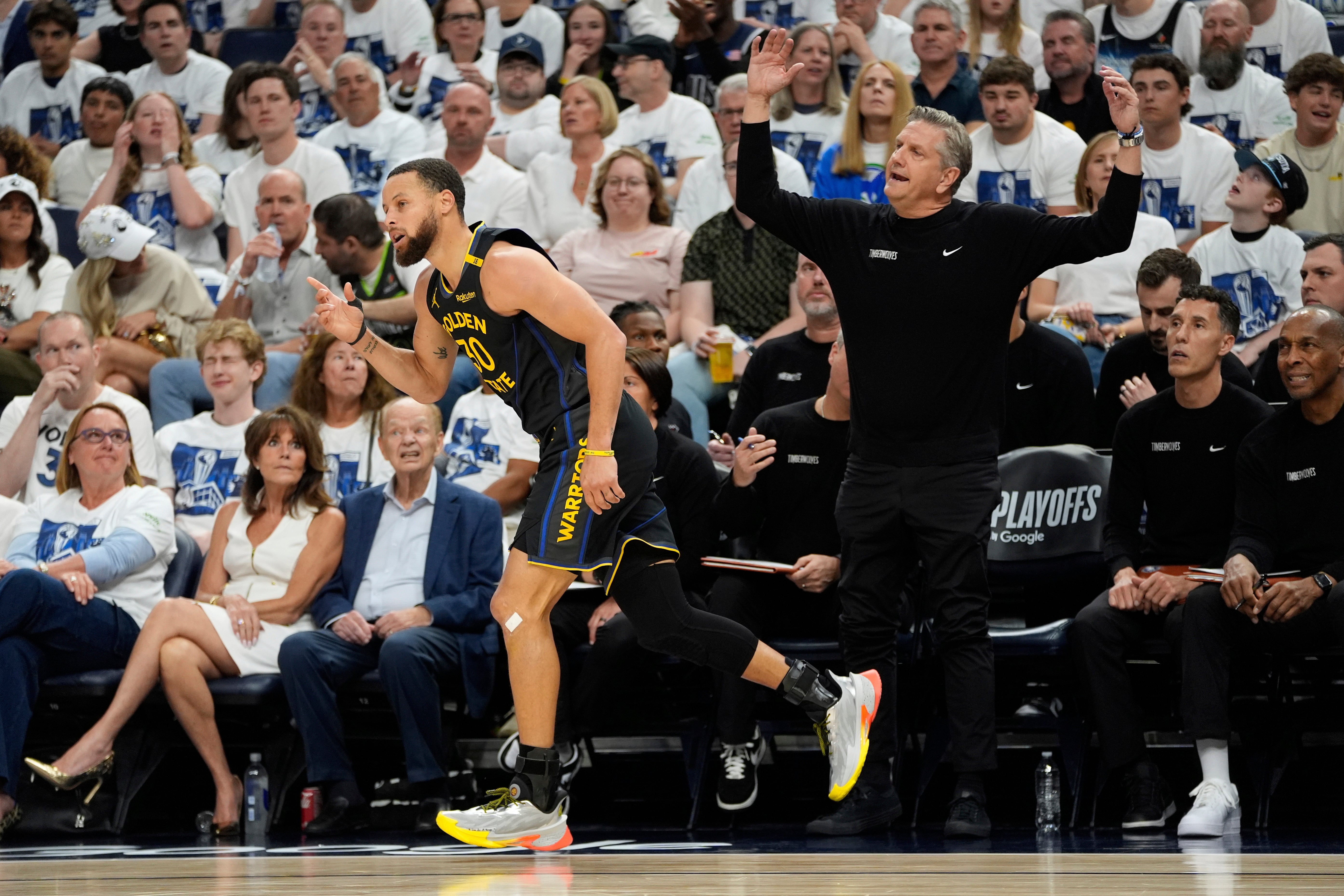 STEPHEN CURRY