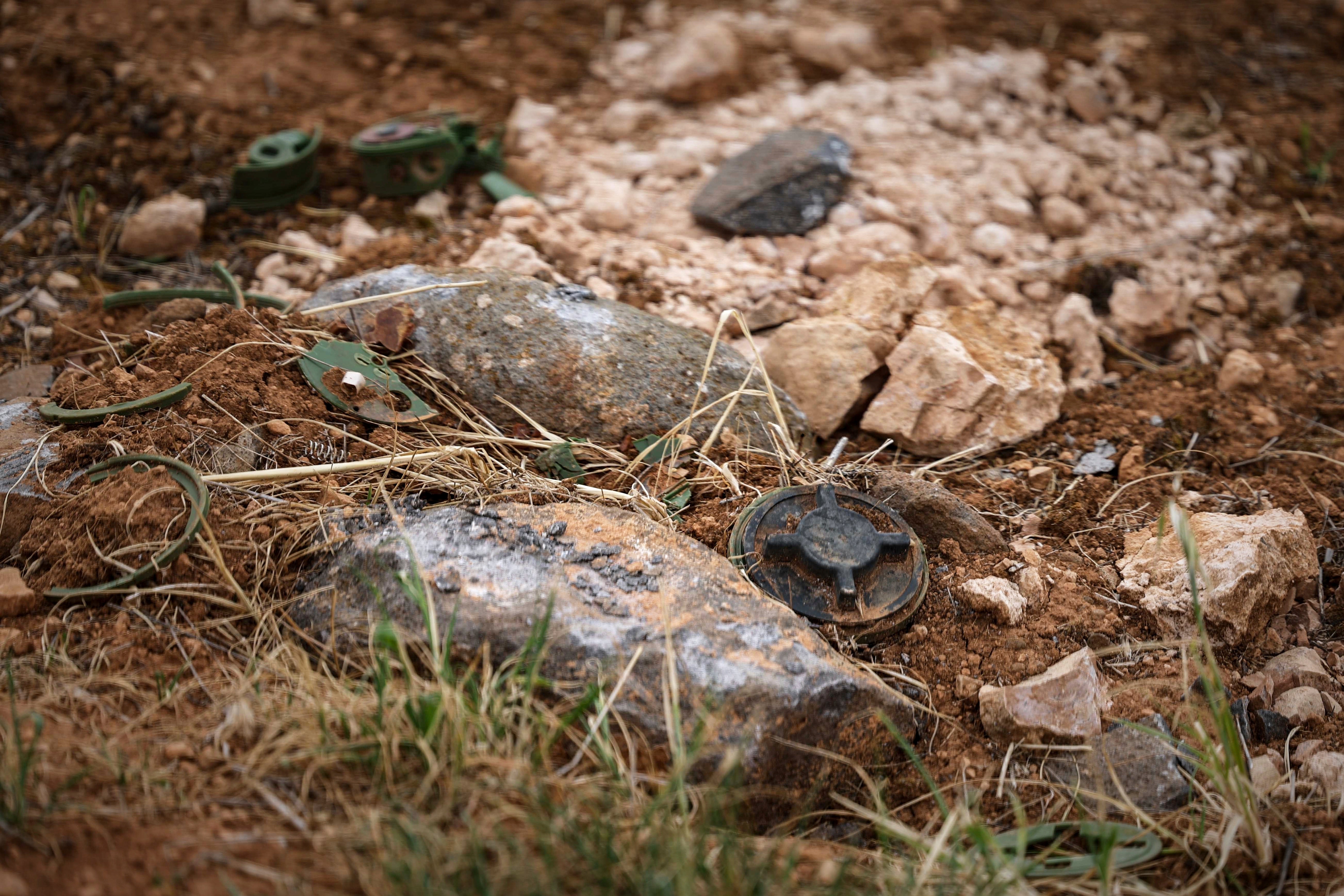 SIRIA-MINAS TERRESTRES-FOTOS