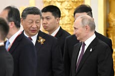 Comienza el desfile del Día de la Victoria en Rusia, en el 80vo aniversario de la derrota nazi