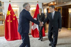 EEUU y China inician conversaciones arancelarias en Suiza mientras el mundo busca señal de esperanza