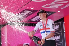 Tarling gana segunda etapa del Giro por un segundo sobre el nuevo líder general Roglic