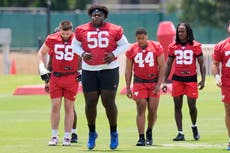 El novato Desmond Watson no quiere que su peso sea la historia con los Bucs
