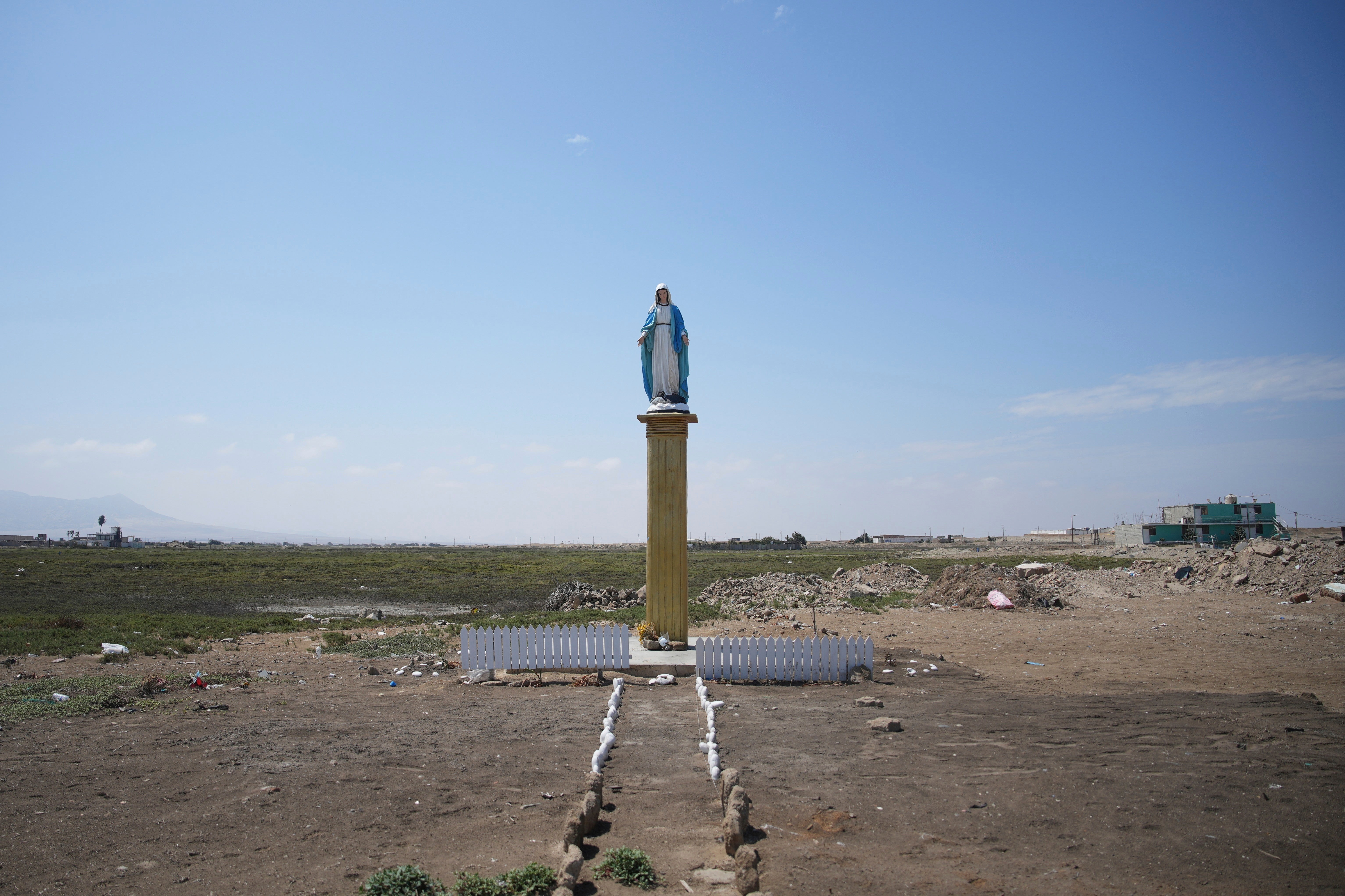 PERÚ-NUEVO PAPA-MIGRANTES